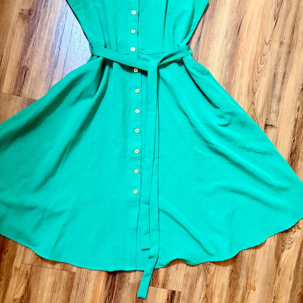 Emerald Green Midi Shirt Dress | Old Money Preppy Country Club Quiet Luxury - Picture 3 of 9